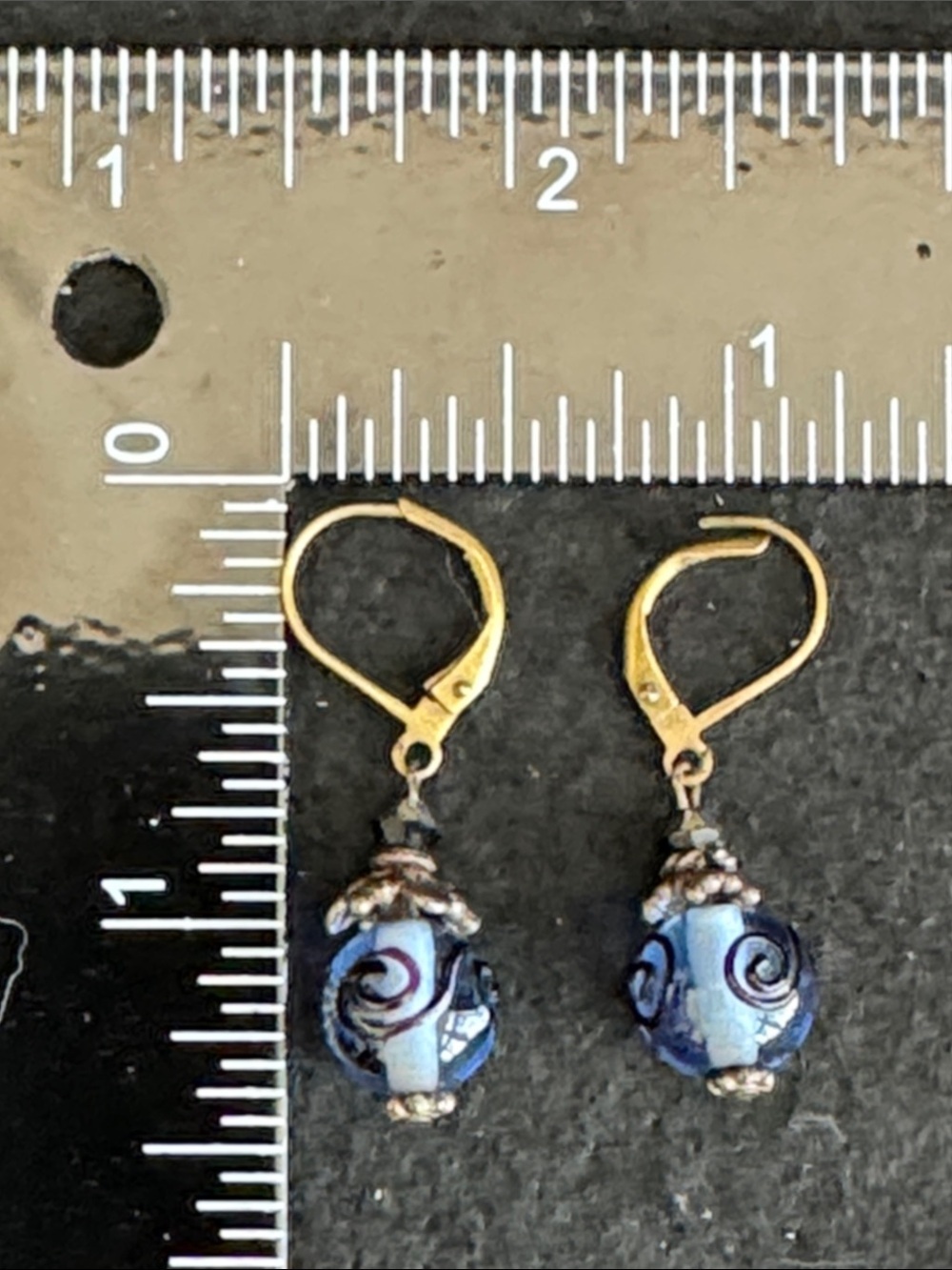 VTG Italian "Wedding Cake" Glass Dangle Earrings - Light Blue Swirl - Picture 4 of 4